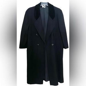 Unisex Vintage Velvet Collar Long Wool Coat